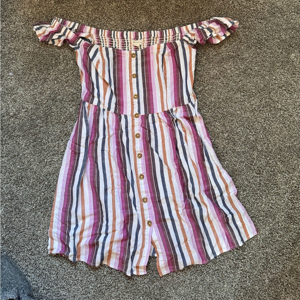 Aeropostale dress in a size large